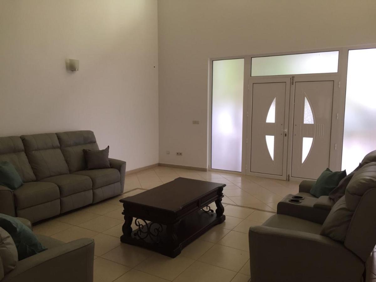 Cidade Paradise Guesthouse Cidade Velha Esterno foto