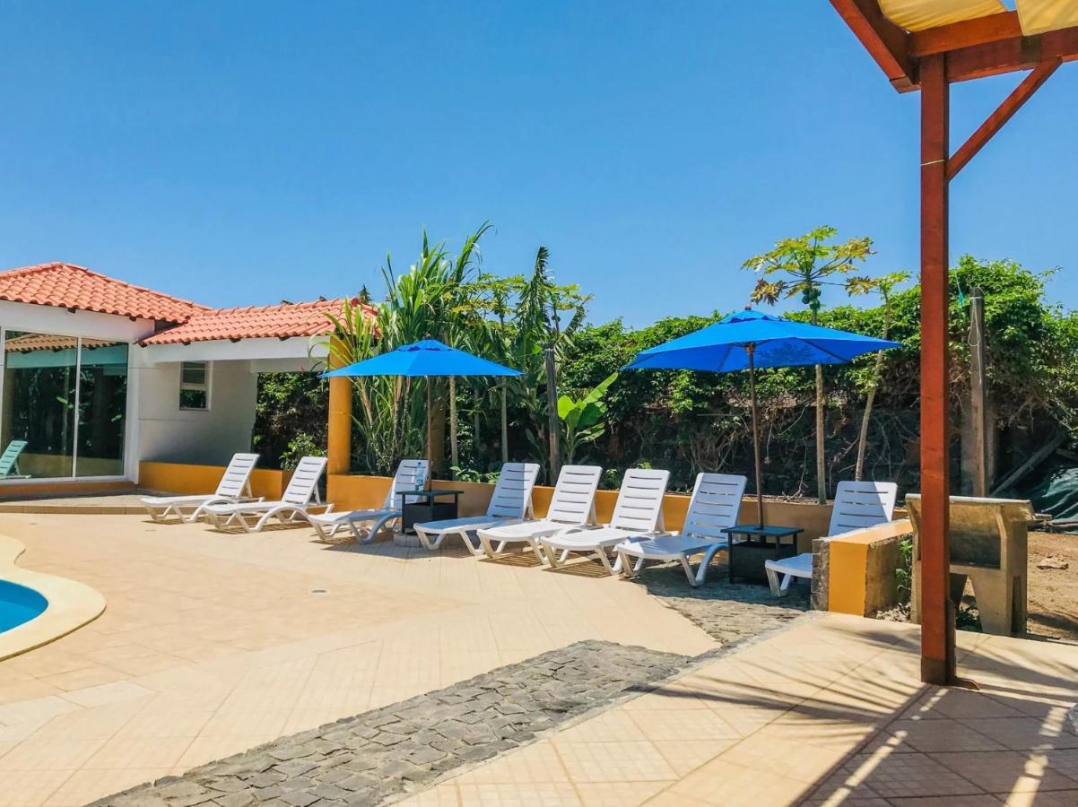 Cidade Paradise Guesthouse Cidade Velha Esterno foto