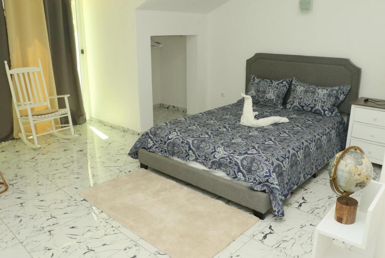 Cidade Paradise Guesthouse Cidade Velha Esterno foto
